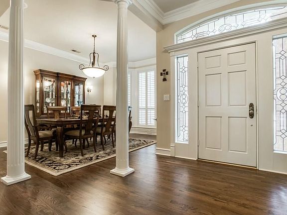 3rd image of 3035 Woodhollow Dr