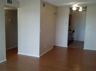 2712 N Salem APT 201, Mesa, AZ 85215