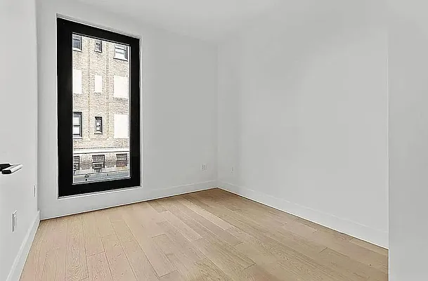 Rented by West 124th Manager LLC | media 121