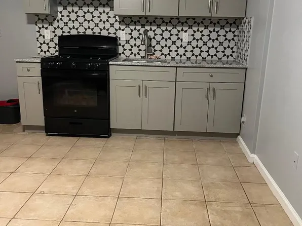 4644 Amboy Rd, Staten Island, NY 10312