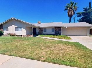 1455 N Mulberry Ave, Rialto, CA 92376