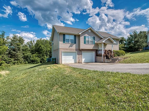 3rd image of 317 Emma Grace Dr