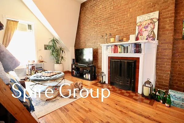 Rented by Spire Group | media 3