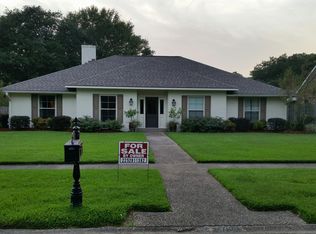 4616 Pine Ridge Dr, Baton Rouge, LA 70809