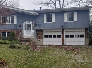 104 Island Rd, Highland Lakes, NJ 07422