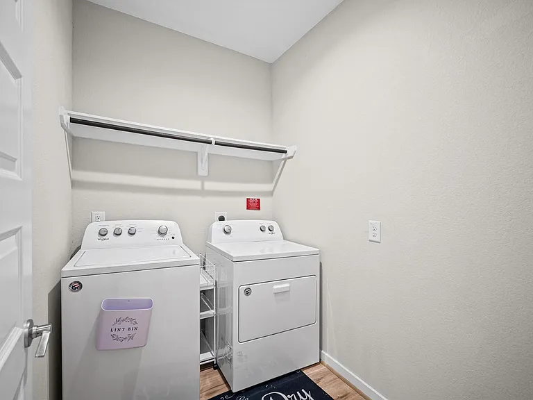 3042 Schultz Manor Ln — Photo 12