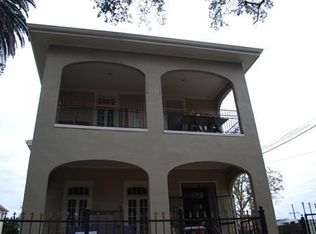 1818 Napoleon Ave, New orleans, LA 70115