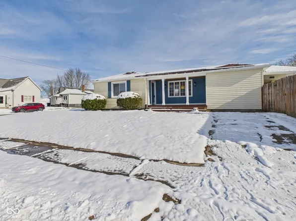 523 N 16th St, Elwood, IN 46036
