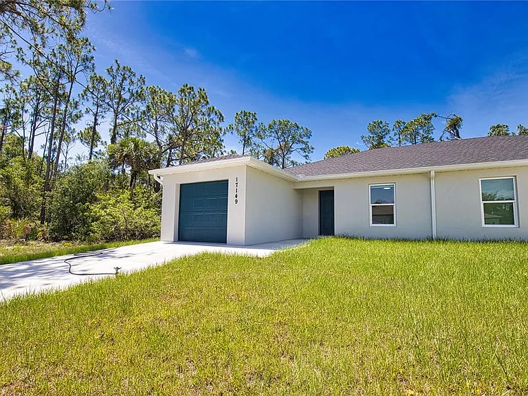 17147 Carleen Ave — Photo 3