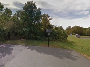 193 Hillcrest Ave, Franklin Twp., NJ 08873