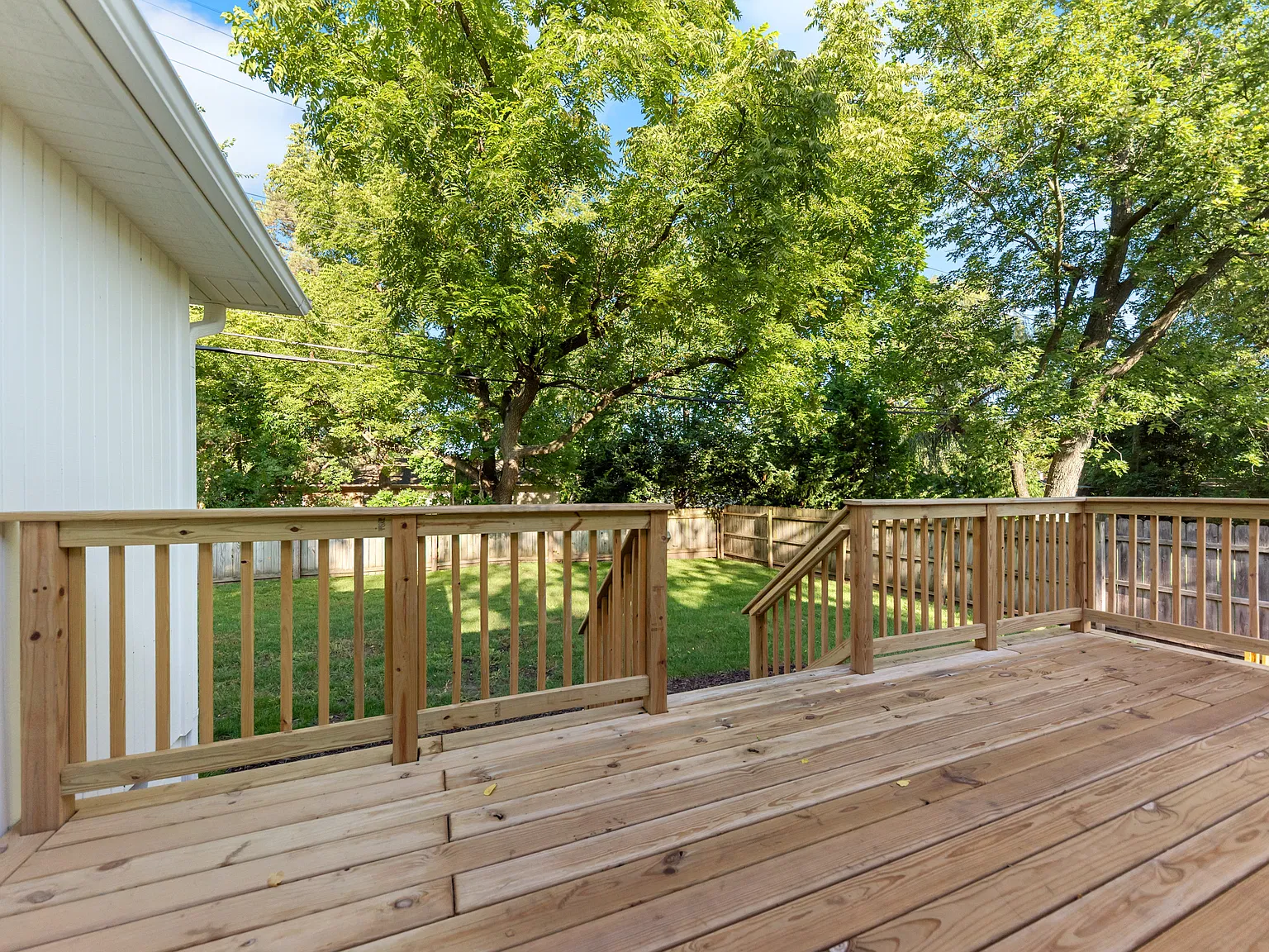 1115 Western Drive - 1 — Photo 3