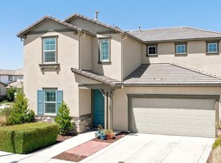 2201 Brighton Dr, Hollister, CA 95023