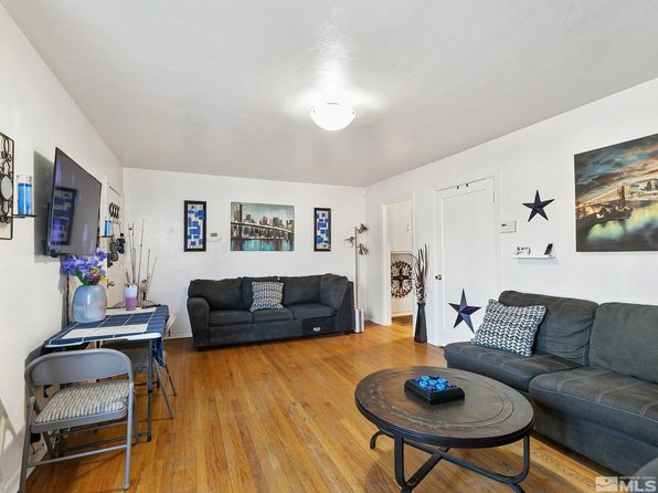 reno-nevada-442978519 picture