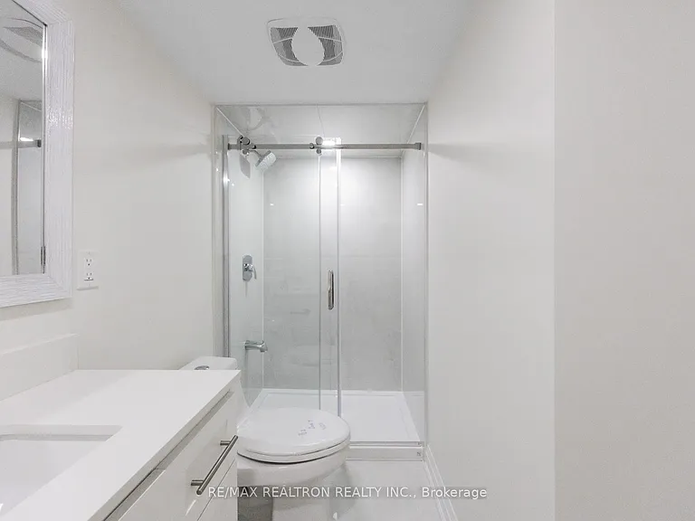91 McRoberts Cres — Photo 20