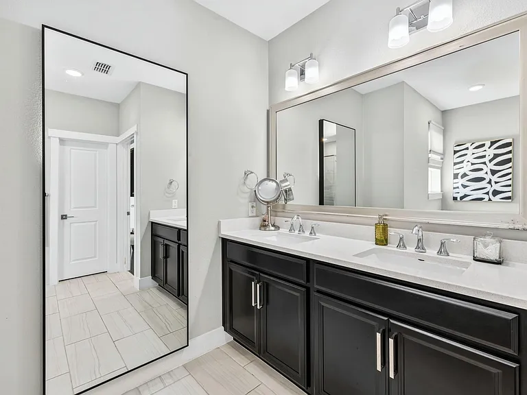 1423 Biondo Way — Photo 29