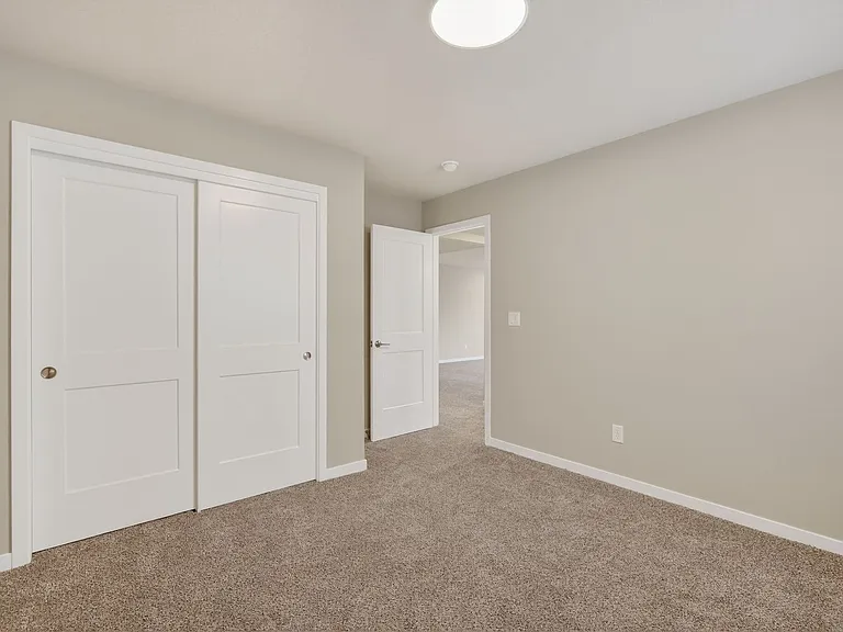 Lexington Park Townhome Rentals — Photo 26