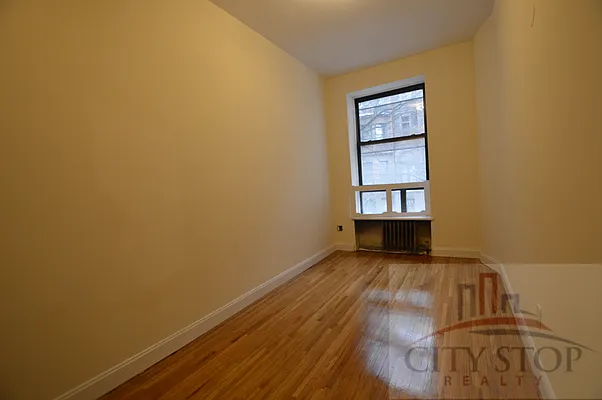 Rented by City Stop Realty | media 7
