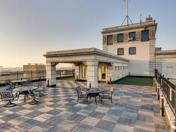 15 E Kirby St APT 211, Detroit, MI 48202