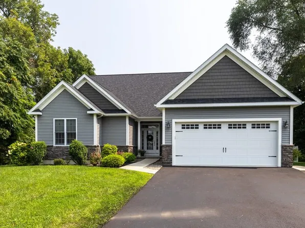 905 Sing Sing Rd, Horseheads, NY 14845