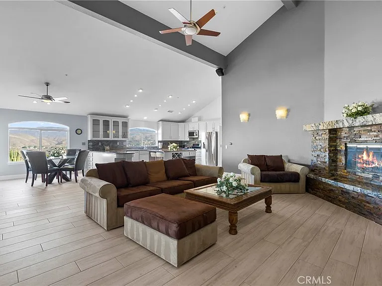 31800 Diamond View Ln — Photo 25