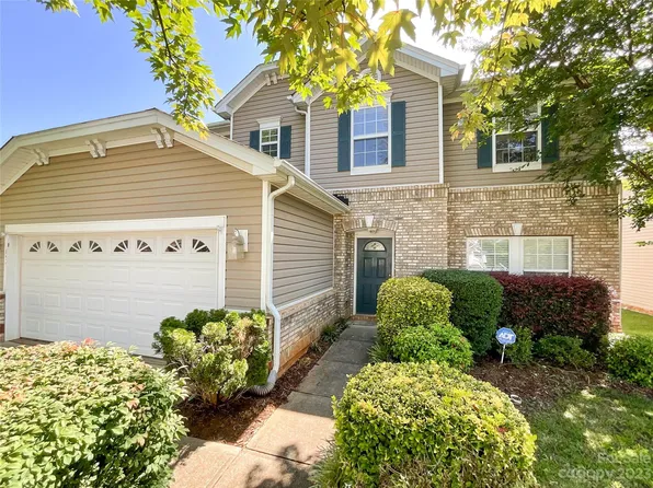 8943 Oransay Way, Charlotte, NC 28278