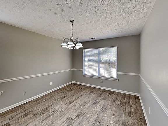 5th image of 1845 Stoneoak Cir