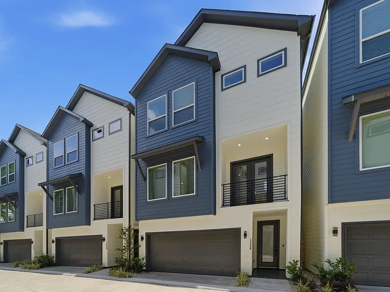 1400 Cedar Post Ln — Photo 4