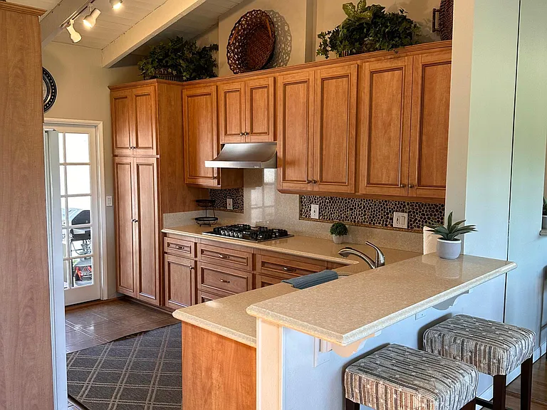 675 Vista Bonita — Photo 11
