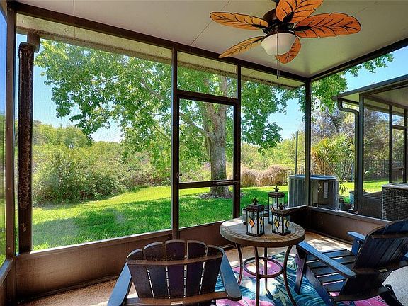 3rd image of 6342 DAYSBROOK DRIVE #103