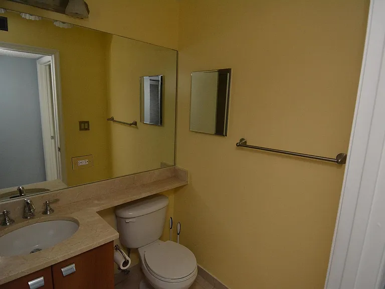 1385 Crystal Way #C — Photo 10