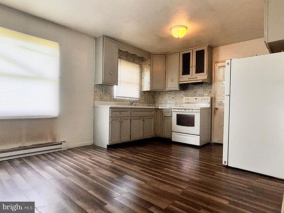 5th image of 41 Peach Tree Dr