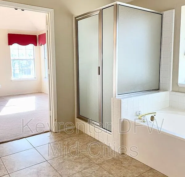 2320 Kittyhawk Dr — Photo 20