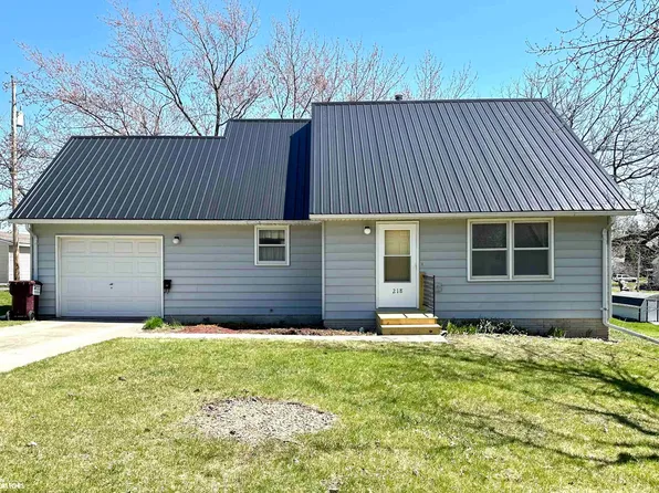 218 S 12th St, Chariton, IA 50049