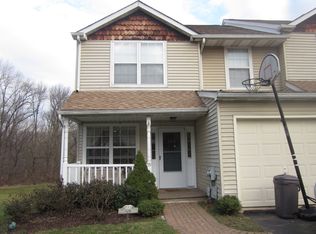 59 Cottonwood Dr, Southampton, PA 18966