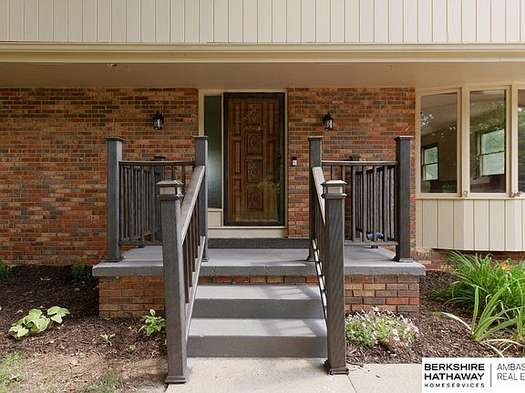 5th image of 7536 Glenvale Dr