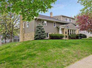 1939 Munster Ave, Saint Paul, MN 55116