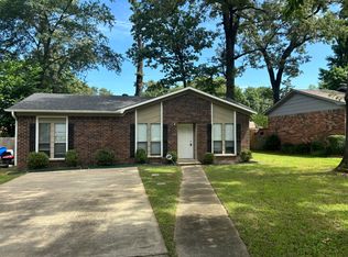 1203 Ray Rd, Jacksonville, AR 72076