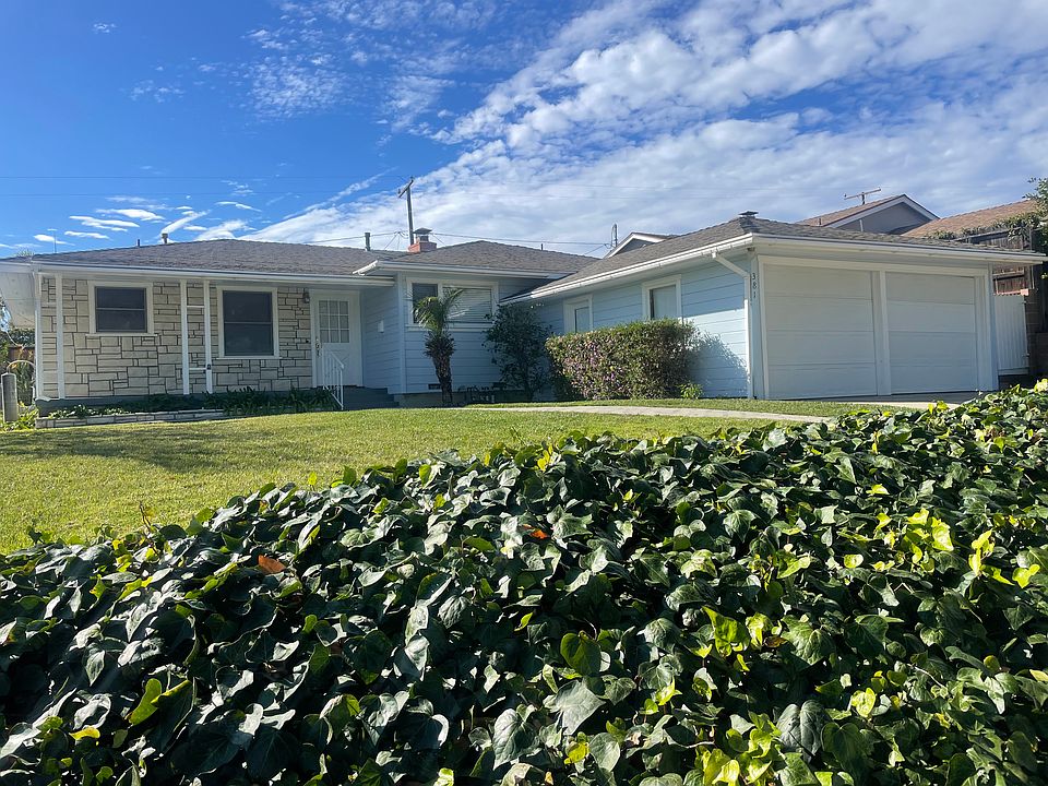 1st image of 381 Sierra Dr