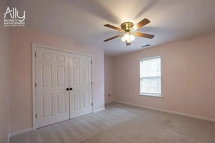 170 W Rosewood Dr — Photo 18