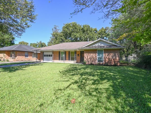1602 Sheridan Dr