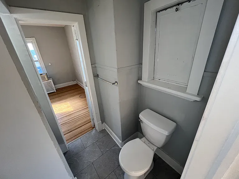 2044 Hanover Ave #2 — Photo 10