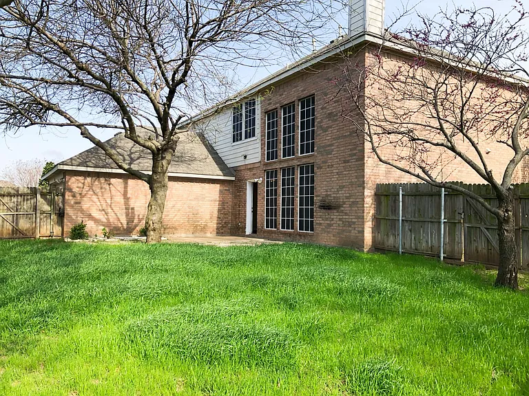 6417 Calloway Dr — Photo 17