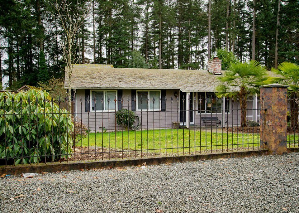 1st image of 6030 190th St SW