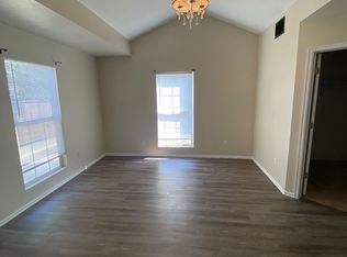 4817 Manchester Dr, Enid, OK 73703