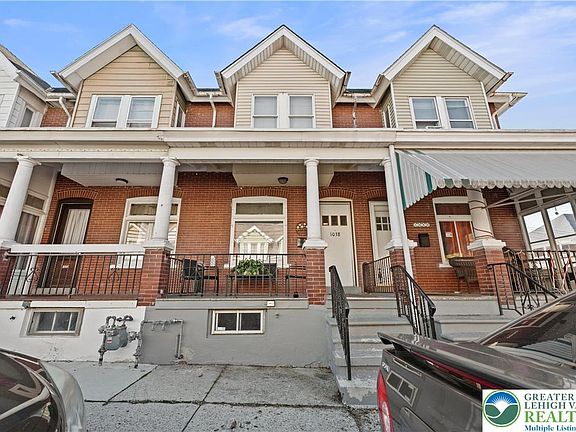4th image of 1038 W Green St