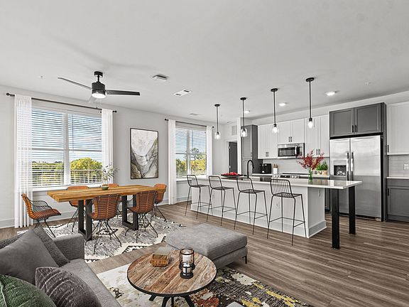 4th image of 245 Beacon Town Dr #103