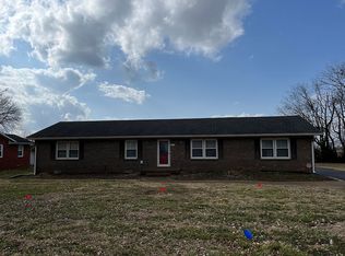 511 Bloomfield Dr, Franklin, KY 42134