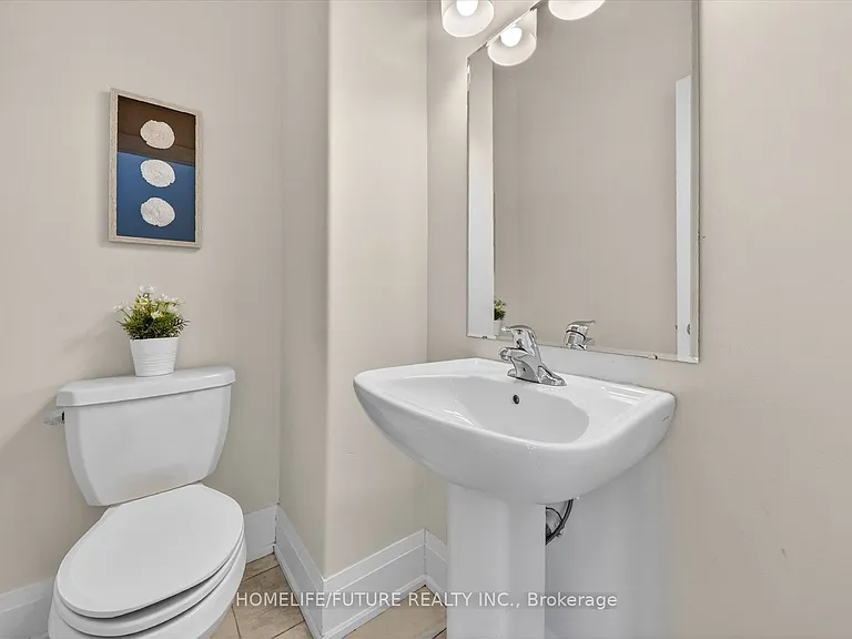 212 Mallory Ter — Photo 15
