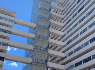 500 University Ave APT 2211, Honolulu, HI 96826