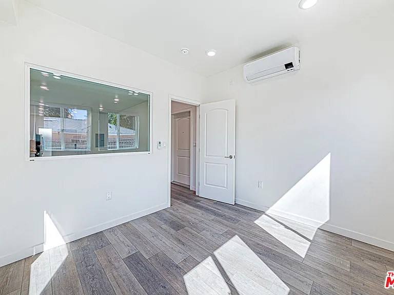 5912 Satsuma Ave — Photo 10